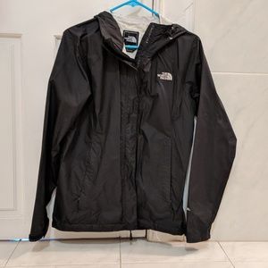 North Face Women's Rain Jacket - M
